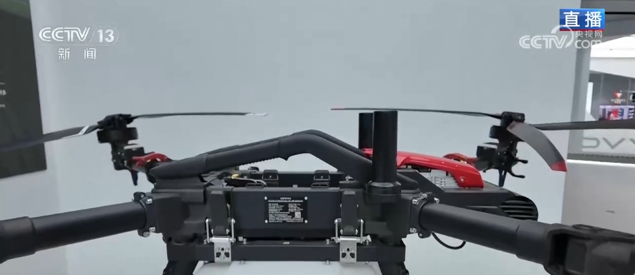 开年聚“智”互促双强 低空经济、智能网联、具身智能新技术齐聚“科技秀场”