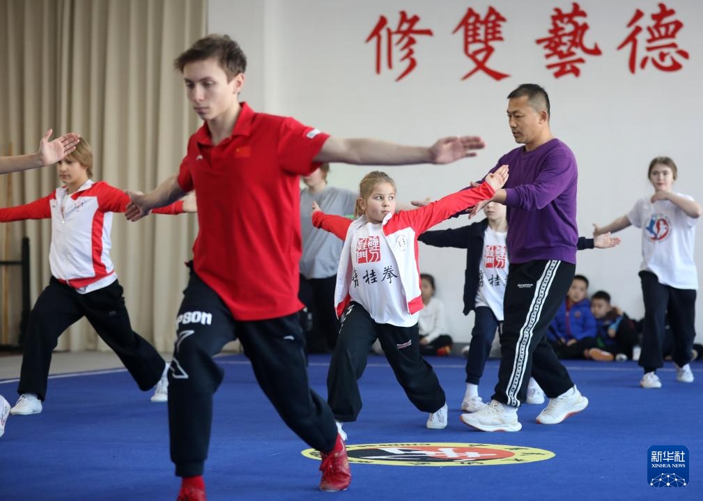 “洋学员”武术之乡习武忙