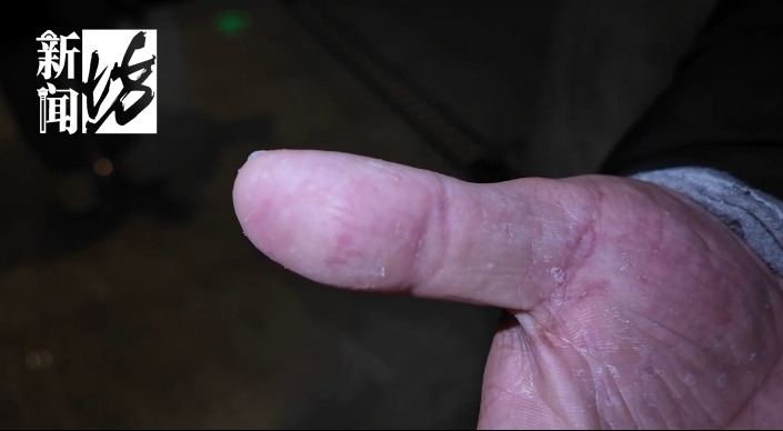 沪一男子崩溃求救：有家难回！根本进不了门…网友狠狠共情了