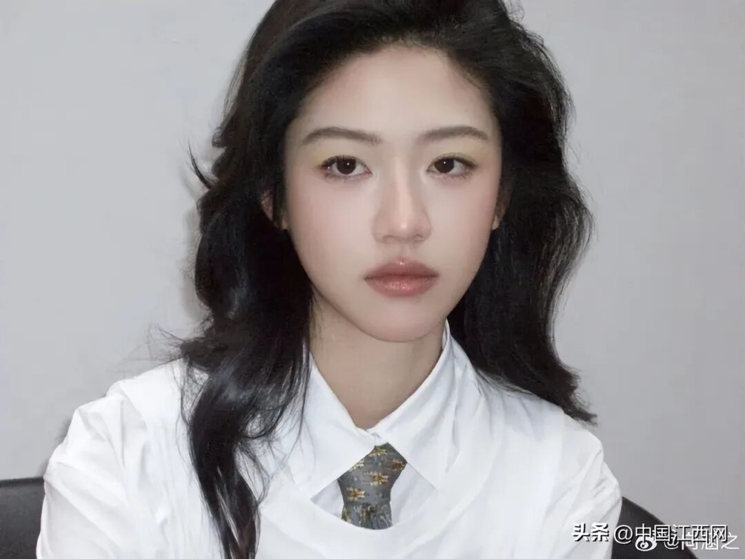 棋牌室抽烟,女演员道歉 棋牌室抽烟,女演员道歉