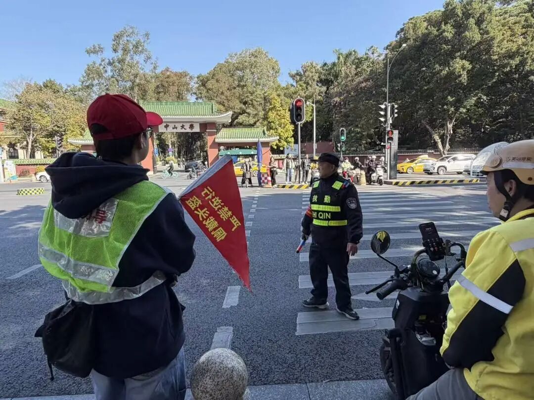 广州一男子屡次骑无牌电动自行车上路,看到查车点立马躲,交警:见一次扣一次 广州一男子屡次骑无牌电动自行车上路,看到查车点立马躲,交警:见一次扣一次