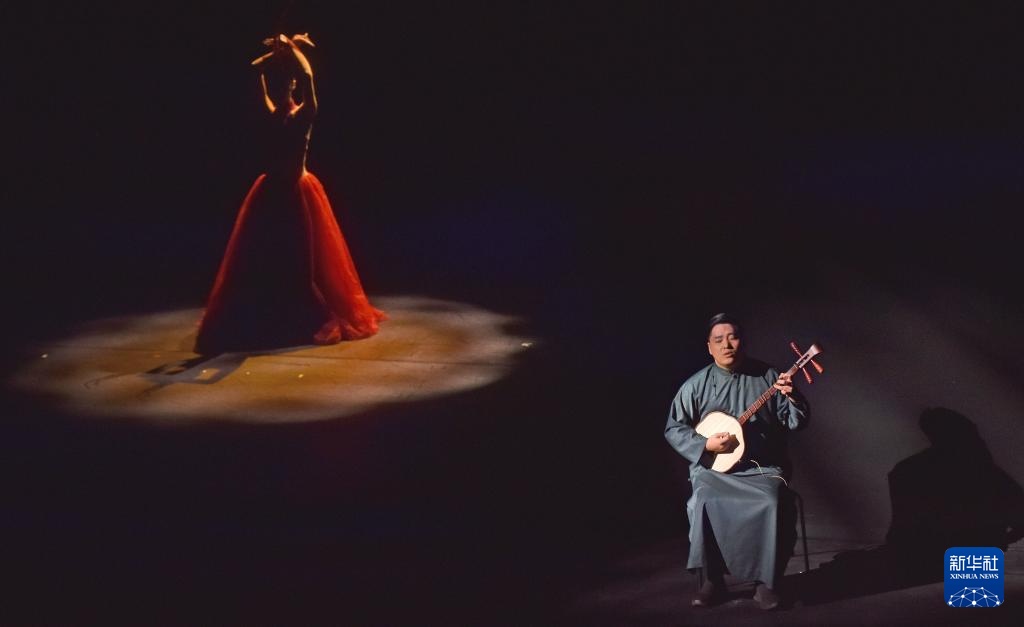 第二届“盛舞之夜”在香港开幕 第二届“盛舞之夜”在香港开幕