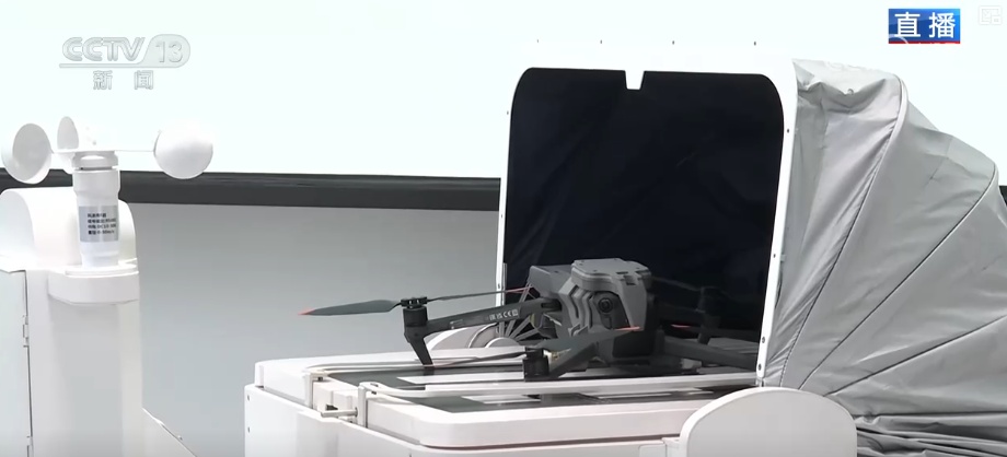 开年聚“智”互促双强 低空经济、智能网联、具身智能新技术齐聚“科技秀场”