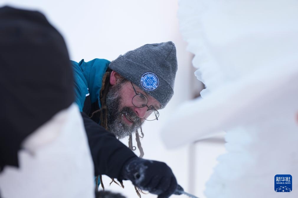 第28届中国·哈尔滨国际雪雕比赛收官 第28届中国·哈尔滨国际雪雕比赛收官