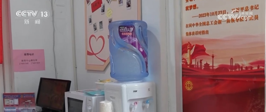 迎“寒”而上守护“温度” 细化服务“组合拳”确保百姓温暖过冬