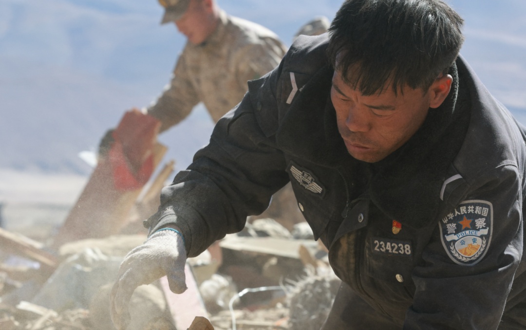 一年后,辅警伦珠怎么样了? 一年后,辅警伦珠怎么样了?