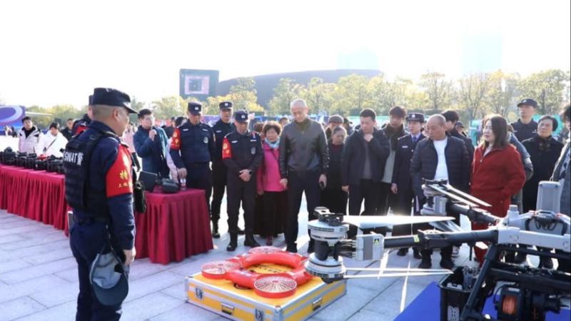 江西：硬核警营开放 增进警民深情