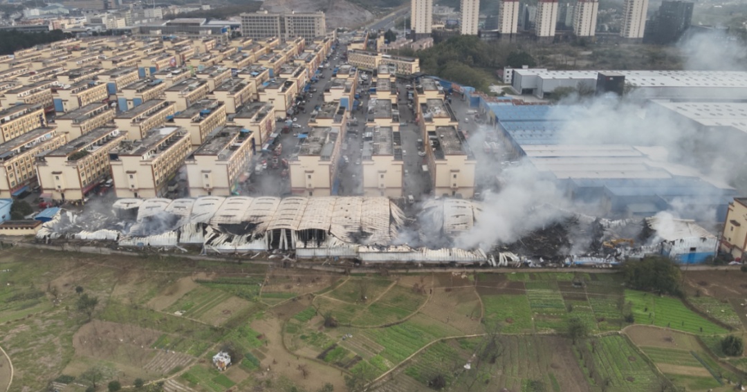 一场大火“烧出”3家单位违法行为！合计罚款8万余元