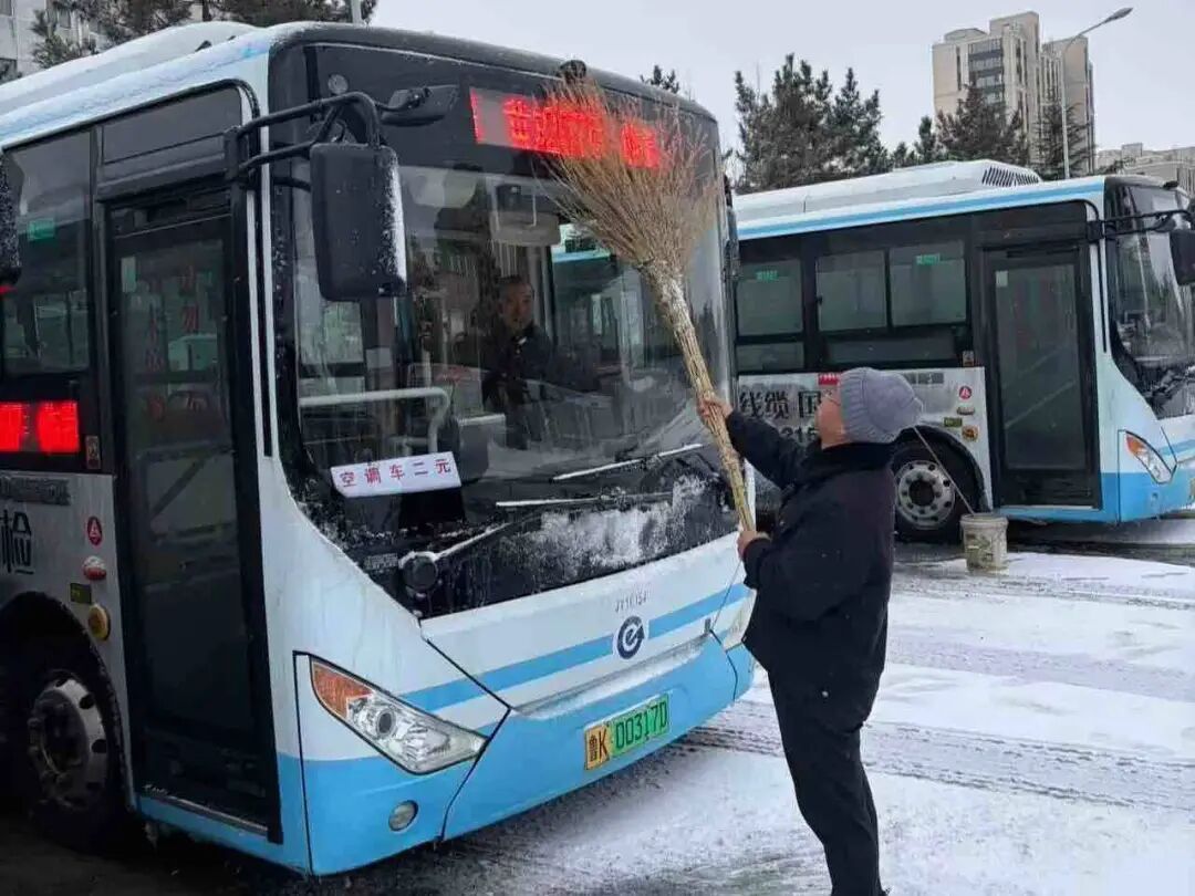 “雪窝子”威海冲上热搜！这场特大暴雪为何这么厉害？还会有吗？