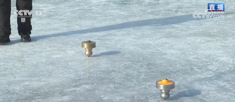 “冷冰雪”增添惠民亮色点燃冬日热情 “云端”滑雪打开玩冰嬉雪南方“限定体验”