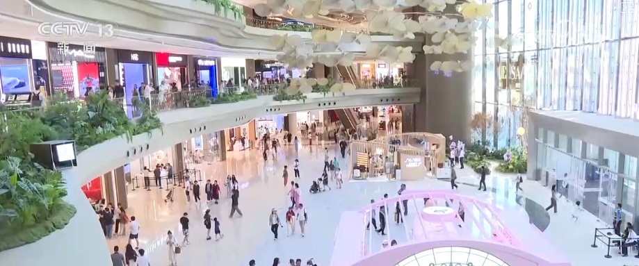 消费“升温”场景“上新” 各地节前市场热气升腾迎来“开门红”