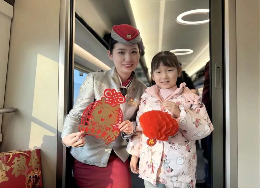 最快3小时45分钟!济南东到上海高铁提速 最快3小时45分钟!济南东到上海高铁提速