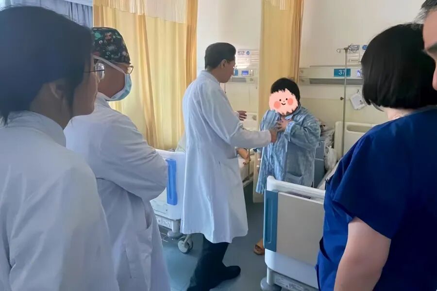 女子出现“满月脸”,莫名发胖、血压飙升!专家提醒:警惕这类隐匿肿瘤! 女子出现“满月脸”,莫名发胖、血压飙升!专家提醒:警惕这类隐匿肿瘤!