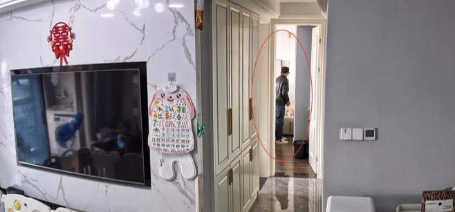 家中进贼,现金和首饰都被偷走!业主无语至极:就在我装的监控前面偷 家中进贼,现金和首饰都被偷走!业主无语至极:就在我装的监控前面偷