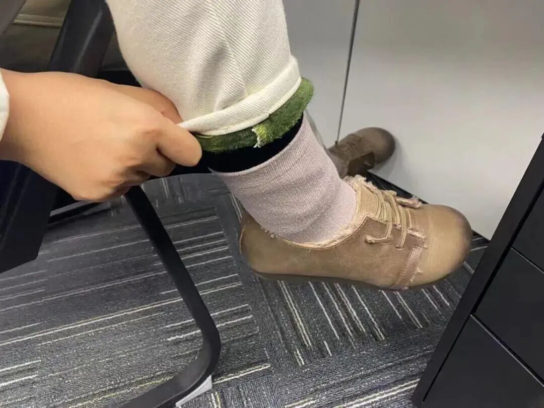 破防了！北方人遭南方过冬暴击，穿满“装备”仍扛不住湿冷，网友：懂这种痛