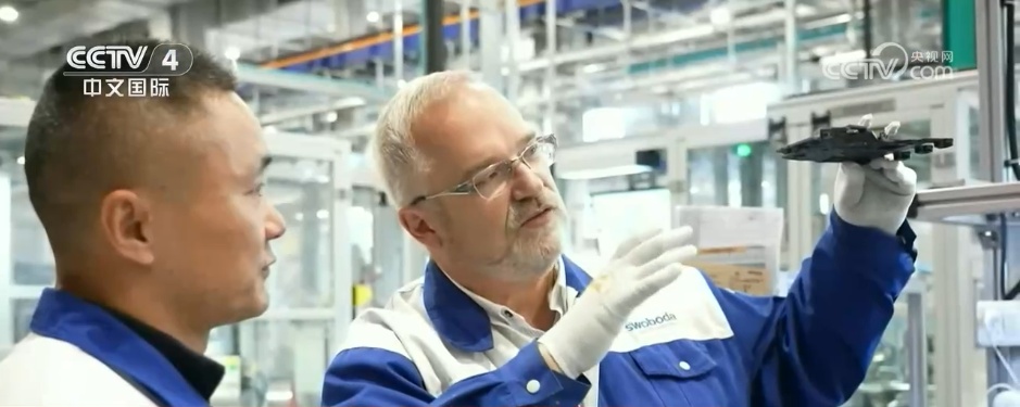 2026年大力提振消费怎么做？这几个方面工作是重点