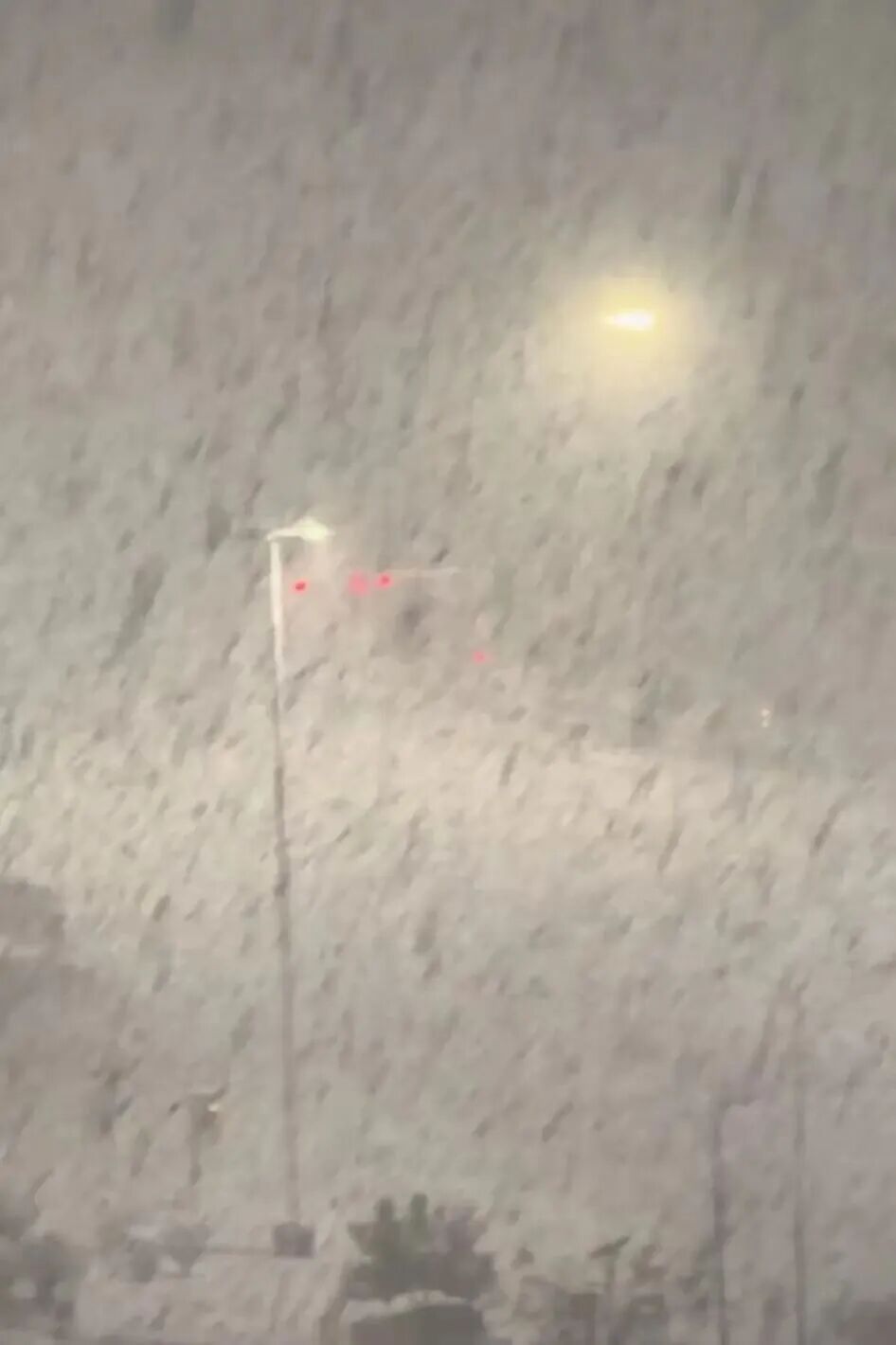 山东一地雪下到“冒烟”，什么情况？