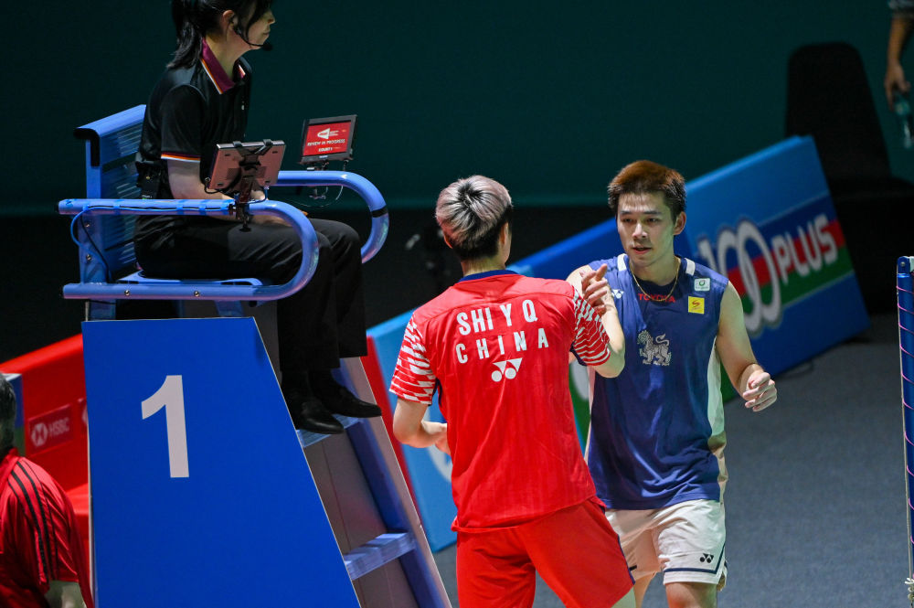 马来西亚羽毛球公开赛:国羽斩获两金三银 石宇奇因伤退赛揽银牌 马来西亚羽毛球公开赛:国羽斩获两金三银 石宇奇因伤退赛揽银牌