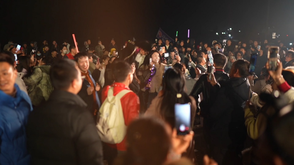 “刨猪汤”这场“泼天的流量”如何接?合川官方回应 “刨猪汤”这场“泼天的流量”如何接?合川官方回应