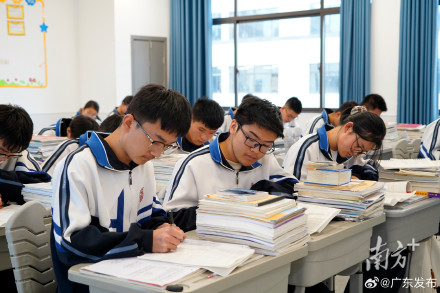 广东计划今年增加普通高中学位20万个