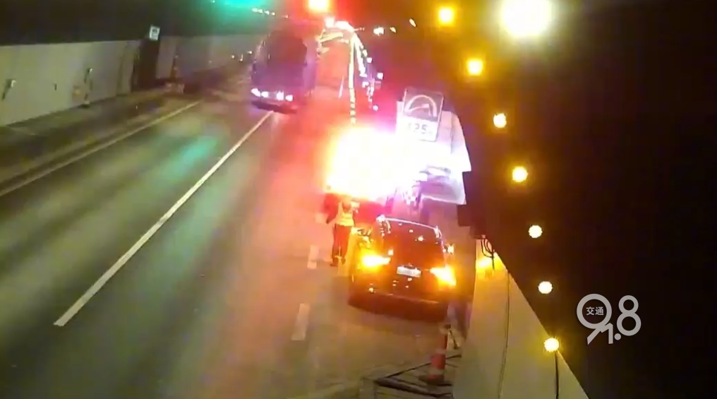 杭州高速上8分钟生命接力，女驾驶员：“是救命之恩！”