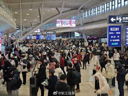 武铁列车运行图有调整,车票已开售 武铁列车运行图有调整,车票已开售