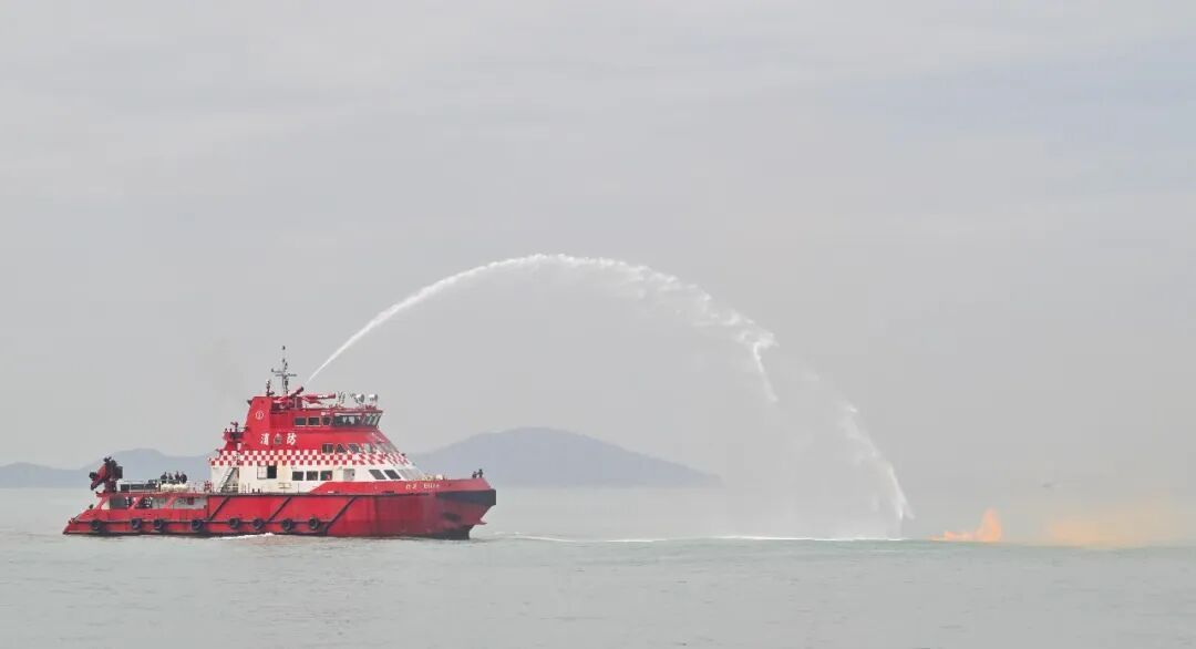 现场直击!驻香港部队参与海上搜救演练 现场直击!驻香港部队参与海上搜救演练