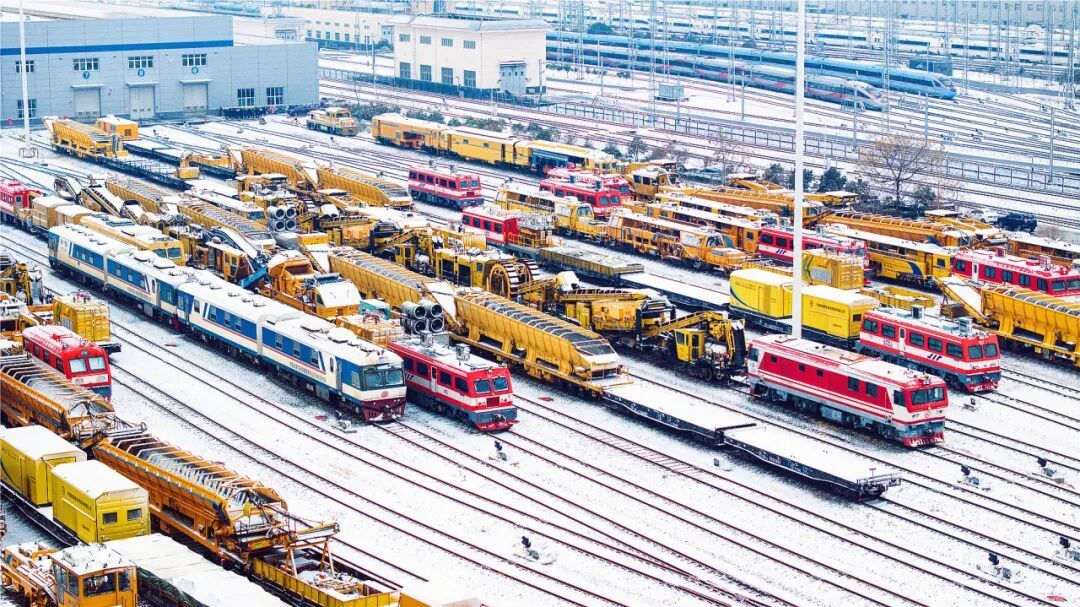 雪后航拍!网友惊呼:都是我没坐过的“豪车” 雪后航拍!网友惊呼:都是我没坐过的“豪车”