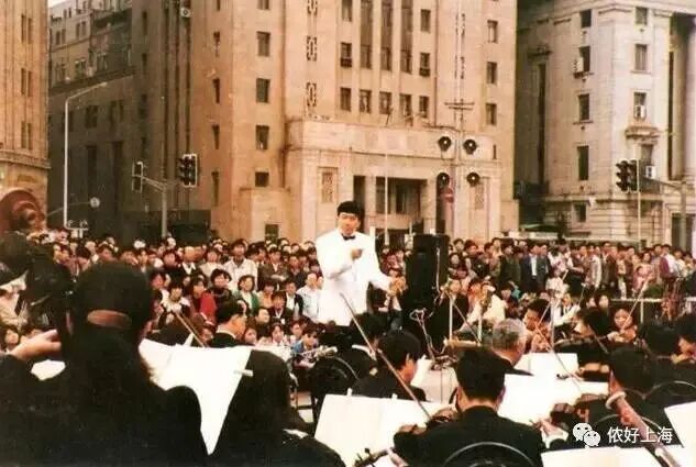 著名音乐家去世，这首歌家喻户晓