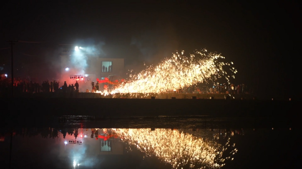 “刨猪汤”这场“泼天的流量”如何接?合川官方回应 “刨猪汤”这场“泼天的流量”如何接?合川官方回应