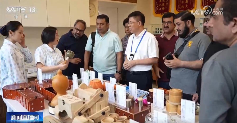 “旅游+中医药”圈粉海外游客 多地“因地制宜”打造入境游消费新场景 “旅游+中医药”圈粉海外游客 多地“因地制宜”打造入境游消费新场景