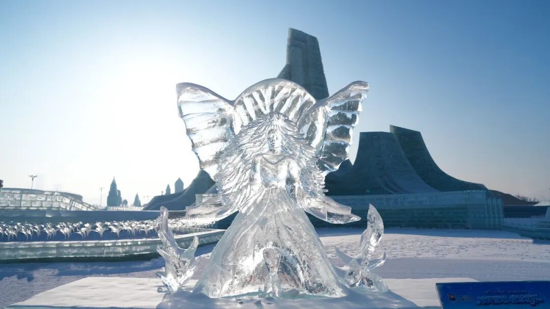 冰可雕万物?哈尔滨冰雪大世界“又精又美”冰雕组团上新! 冰可雕万物?哈尔滨冰雪大世界“又精又美”冰雕组团上新!