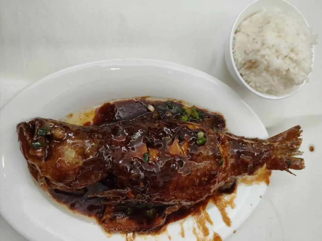 赫赫有名的"移动大饭店"打烊!上海人集体送别,现炒本帮菜成独家回忆… 赫赫有名的"移动大饭店"打烊!上海人集体送别,现炒本帮菜成独家回忆…