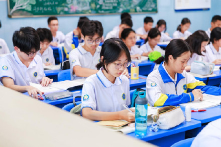 广州连续两年新增普通高中学位超万个! 广州连续两年新增普通高中学位超万个!