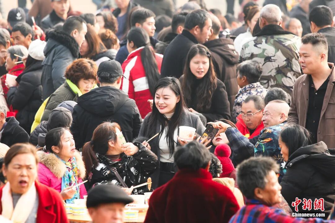 “按不住的年猪”引来“泼天流量”