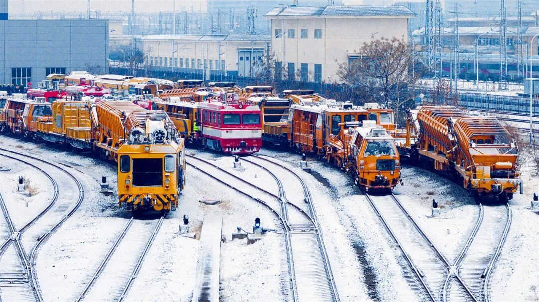 雪后航拍!网友惊呼:都是我没坐过的“豪车” 雪后航拍!网友惊呼:都是我没坐过的“豪车”