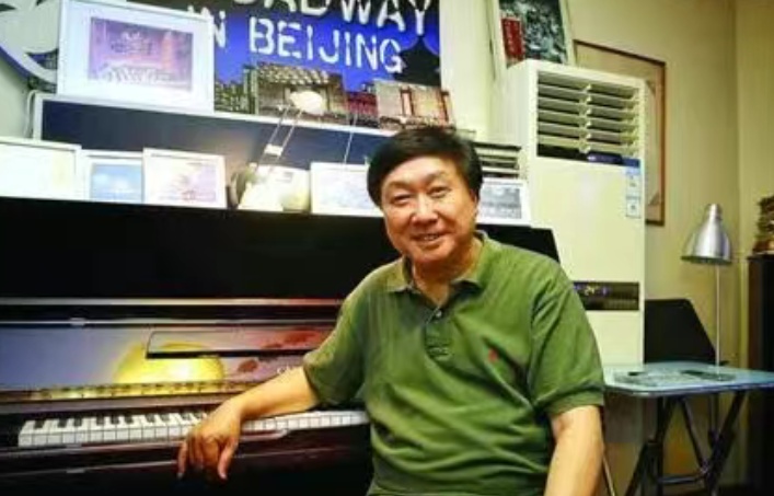 著名音乐家去世，这首歌人人都会唱！他还曾在街头见义勇为