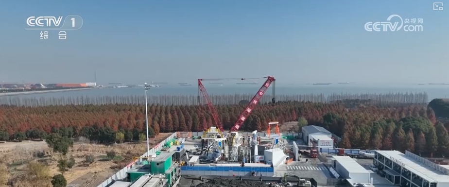 实干开新局！重大项目、火热市场、酷炫科技……各领域新年新气象积攒发展“底气”