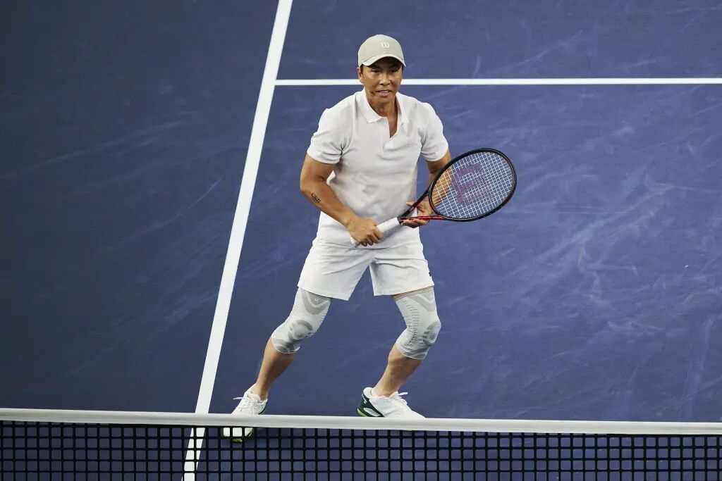 周杰伦登上澳网赛场，为何网球项目成了文艺明星圈“顶流”？