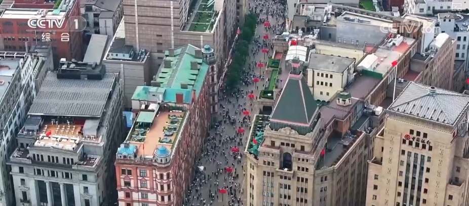 养老消费“时尚潮品”催生银发经济新蓝海 扶持再加码激发经营主体新活力