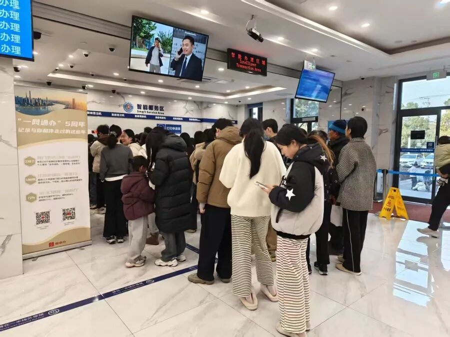 史上最长春节将至，上海出入境办证量创单日新高！3个窍门助你快捷办证