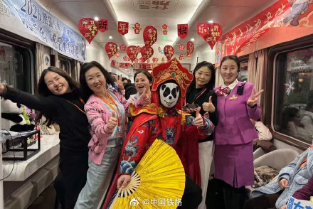 全列卧铺,为期13天!Y485次列车顺利返程! 全列卧铺,为期13天!Y485次列车顺利返程!