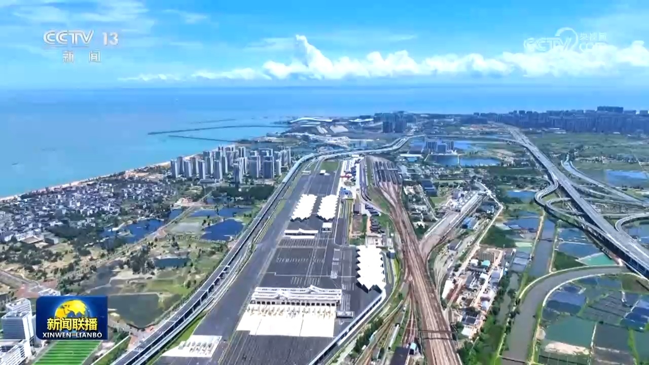 【权威访谈：开局“十五五”】建设强大国内市场 扩大高水平对外开放