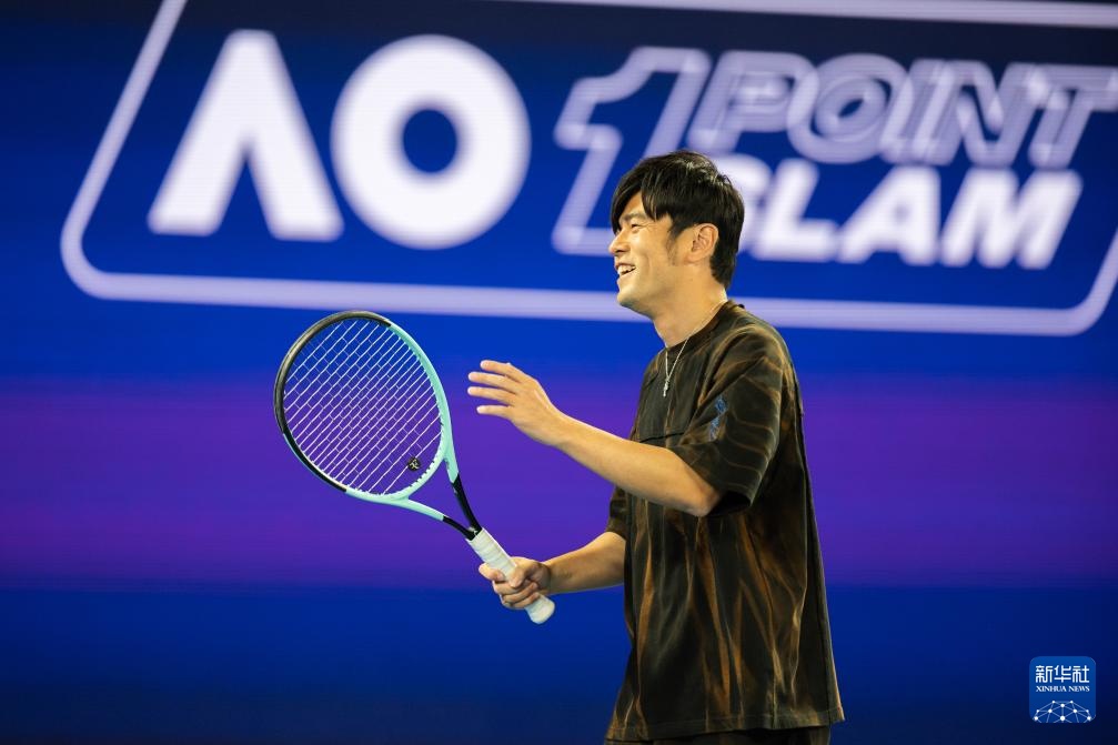 澳网“一球制胜”赛秒出局，周杰伦赛后发声自嘲：果然被我料到，连球都没碰到