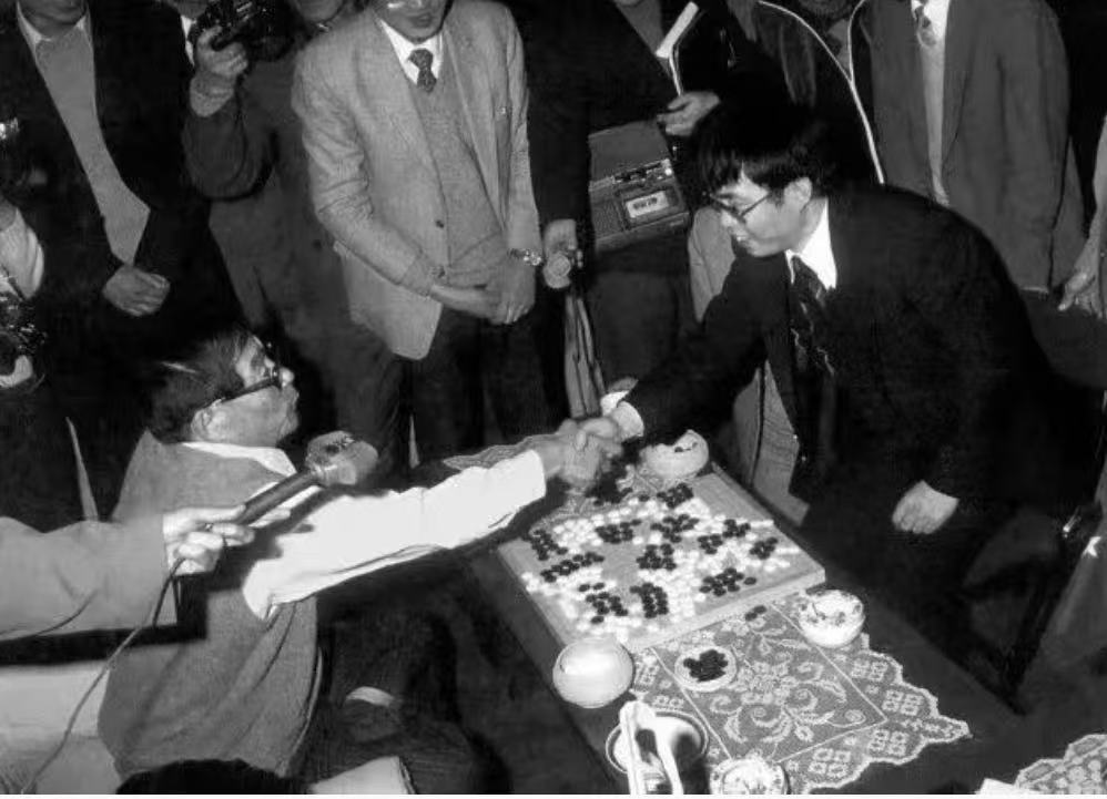 “棋圣”聂卫平离去：他的人生棋局不止擂台