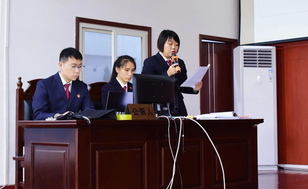 因猜忌妻子有染 男子私闯民宅拧液化气罐行凶 故意杀人未遂被判四年