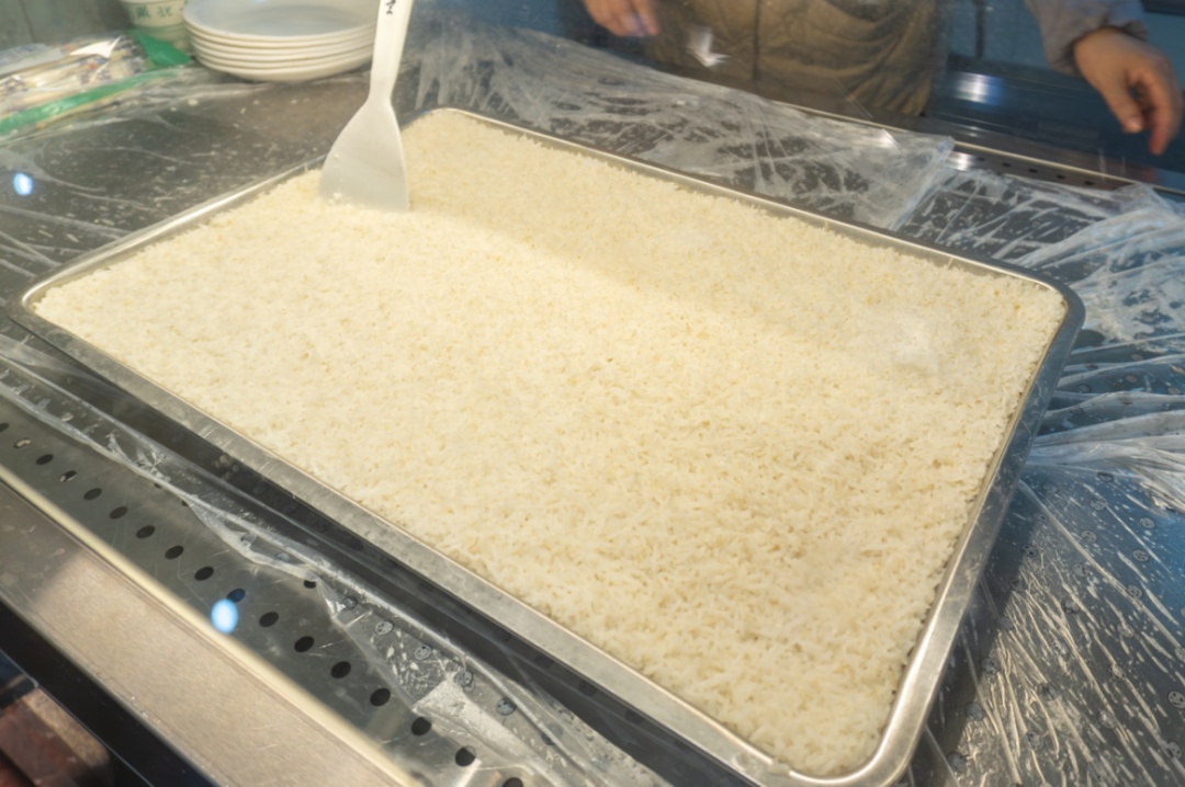 70多斤米饭半小时被领取一空！什么米饭这么香？