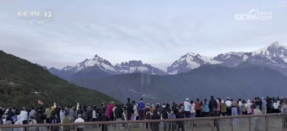 打破“夏季独热”格局！凭借“创新服务+装备升级”冬夏皆宜旅游胜地成顶流