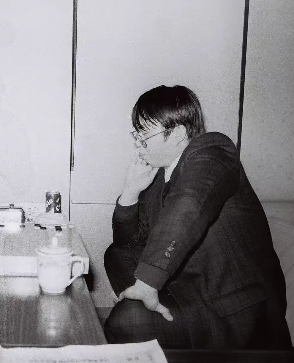 聂卫平女儿发文：父亲曾患癌，去年脑梗昏迷12天！棋圣10岁下棋照再现