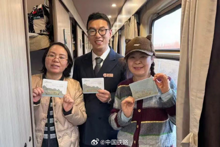 全列卧铺,为期13天!Y485次列车顺利返程! 全列卧铺,为期13天!Y485次列车顺利返程!